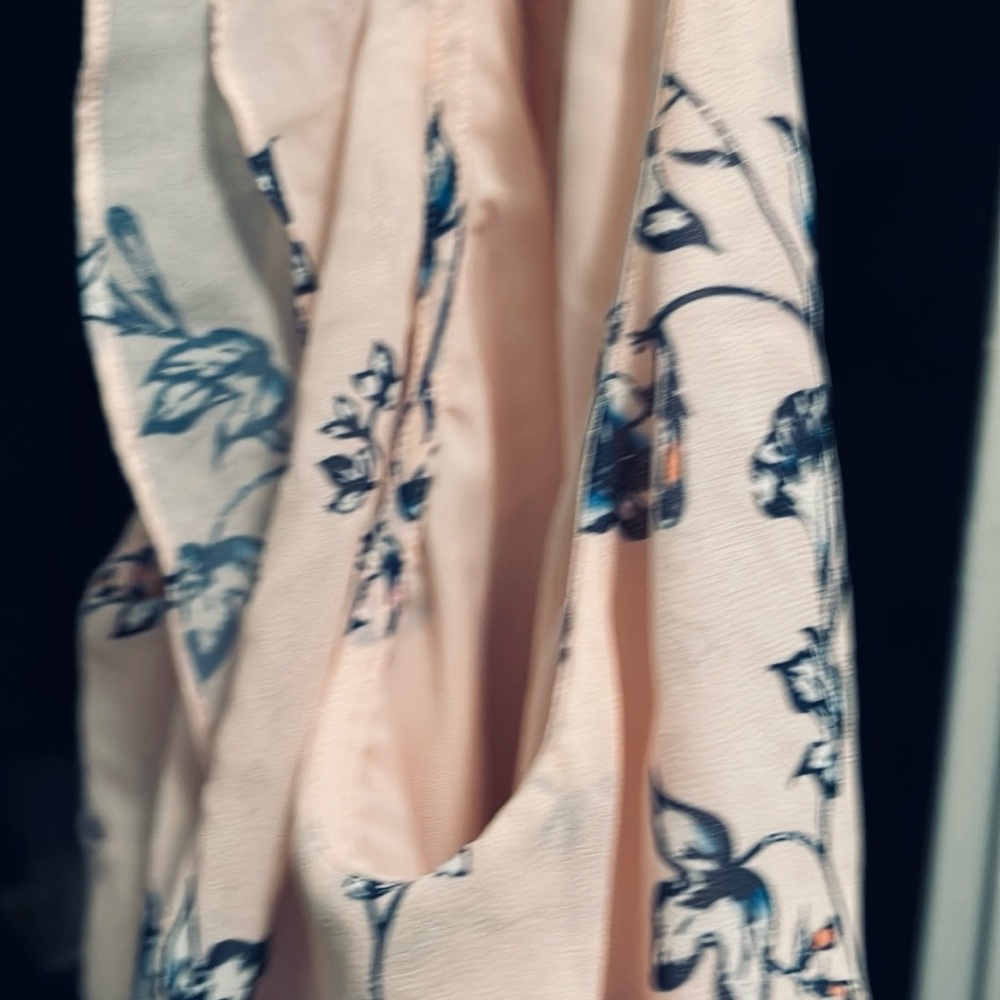 Shoshanna Floral Cross strap Pleated Drink Size 8 - Picture 3 of 12